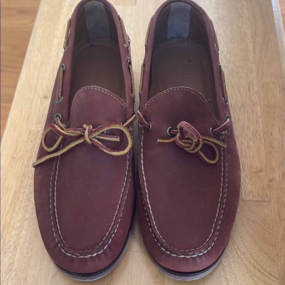 LL Bean Men's Brown Leather Boat Shoes NWOT  10.5